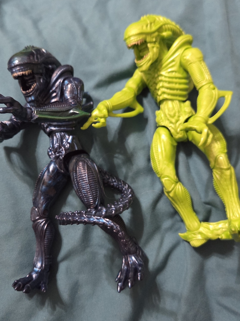 Lanard Toys 7"  Xenomorph Warrior Alien Action Figures - x2